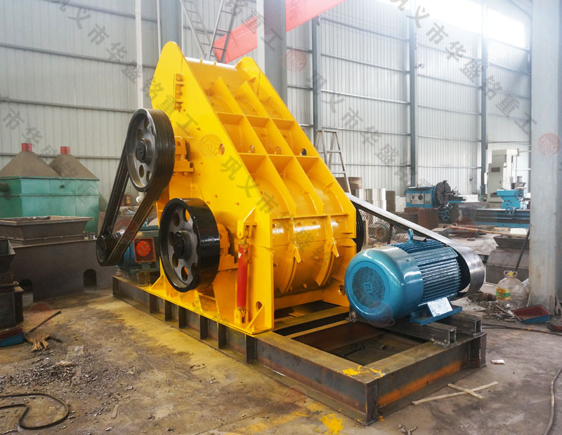 石渣雙級(jí)無(wú)篩底粉碎機(jī)格多少？可粉碎哪些物料？